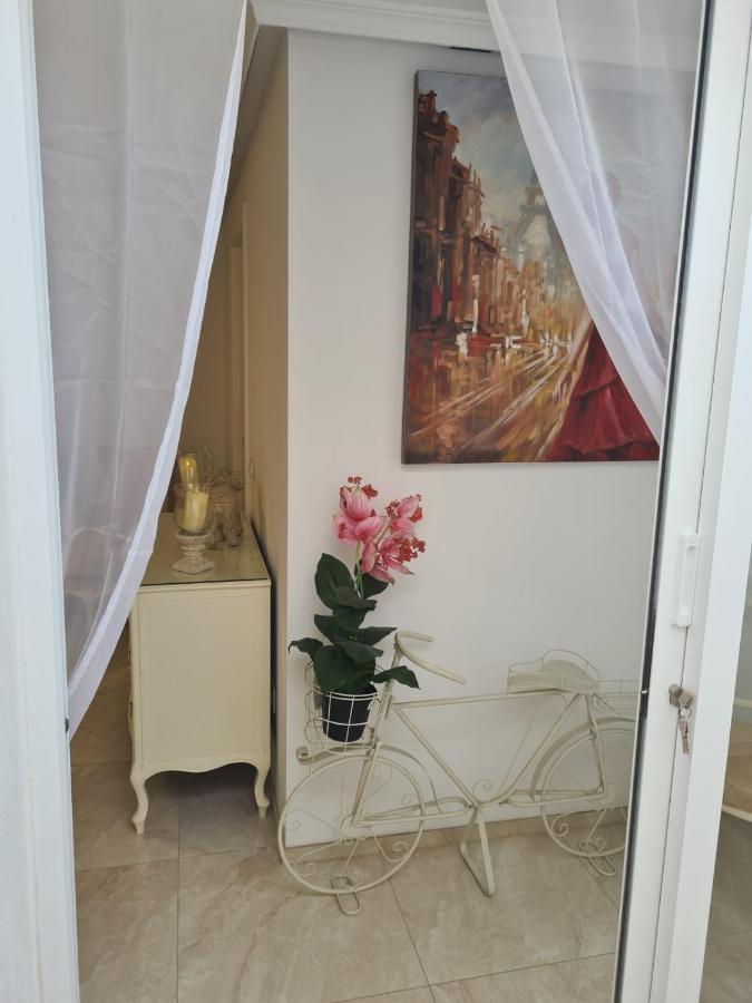 Retro 1 Bedroom Apartment Chayofa Bagian luar foto